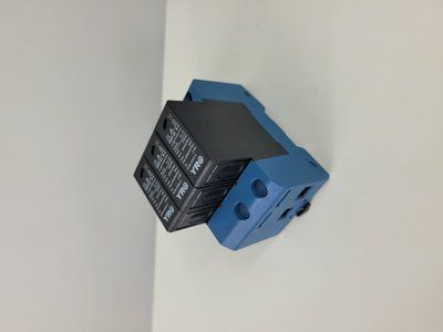 Обмежувач перенапруги YRSP-D2 B+C Surge protector 3P 20-40KA 1000V/T1+T2